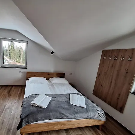 Almhaus Hochenwarter - 3 Sonnenalpe Nassfeld
